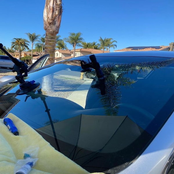 Car Windshield Repair in Dubai